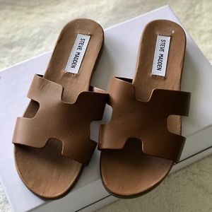 Steve Madden Greece Sandals